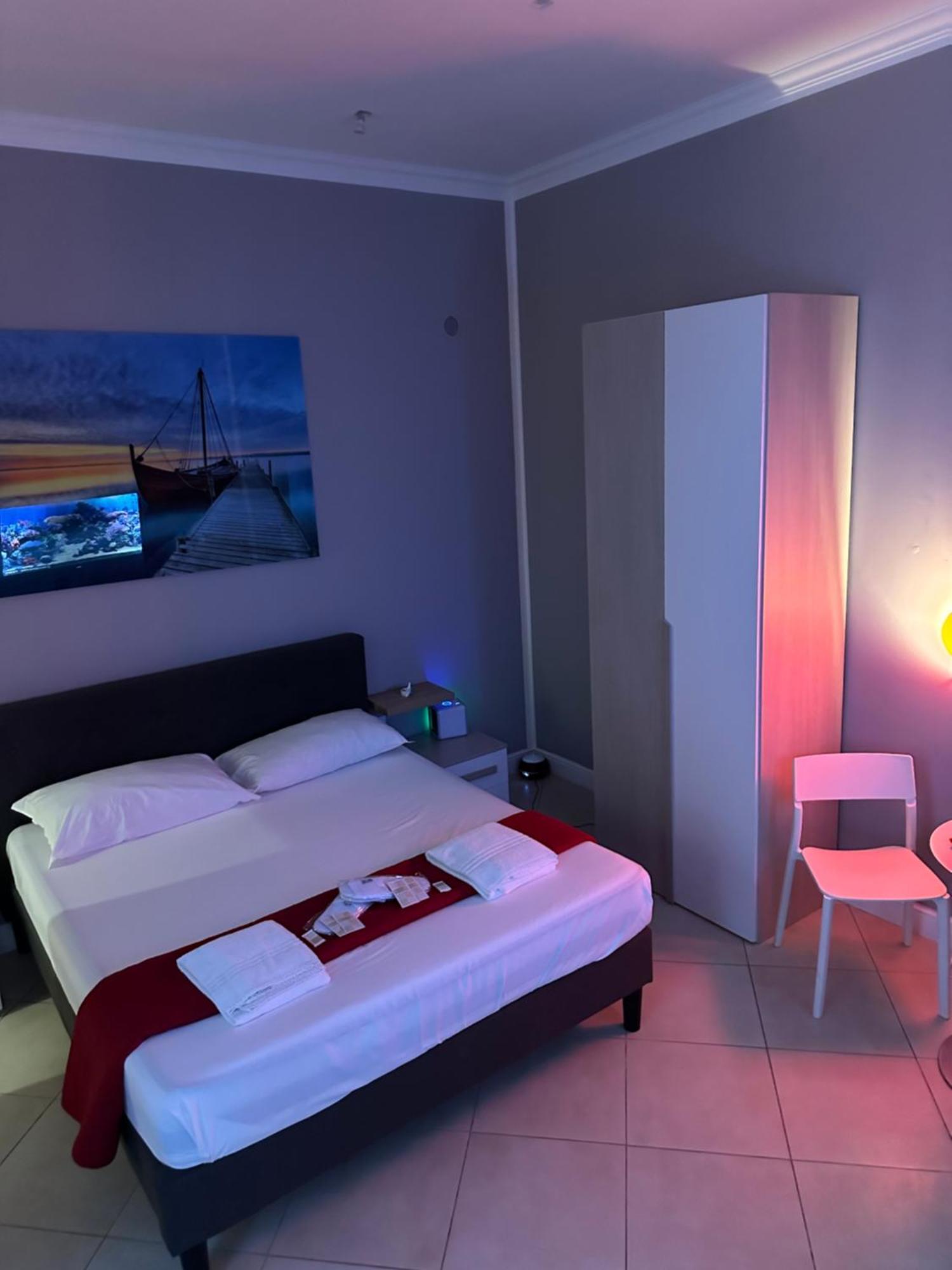 Taranto Mn Place Kültér fotó